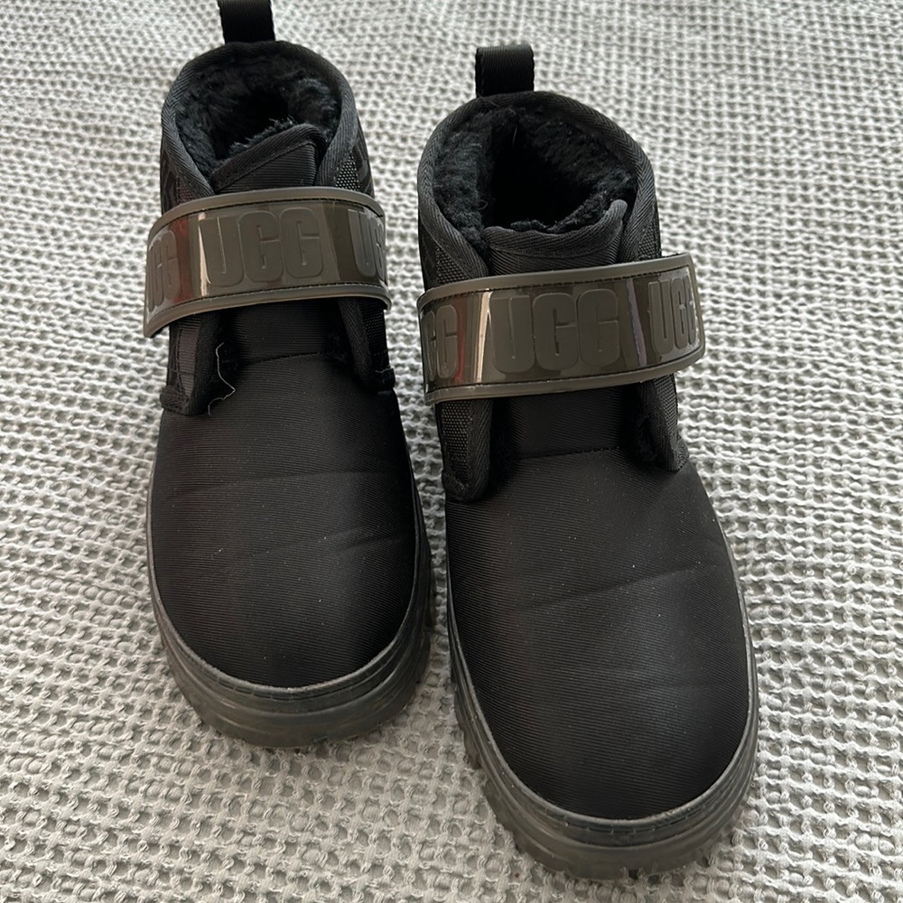 UGG Women’s Black Neumel Graphic Monogram boots 
Size 7